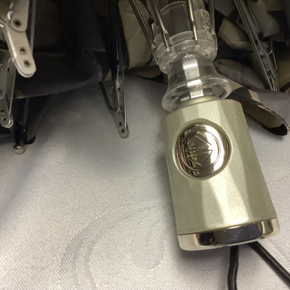 TOTES UMBRELLA BONUS SCARF MIDCENTURY VIBES CIRCLES DESIGN - Picture 9 of 9